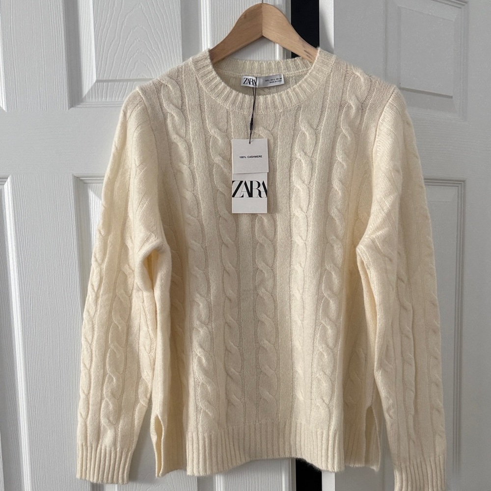 Zara Ivory Cashmere Cable Knit Pullover